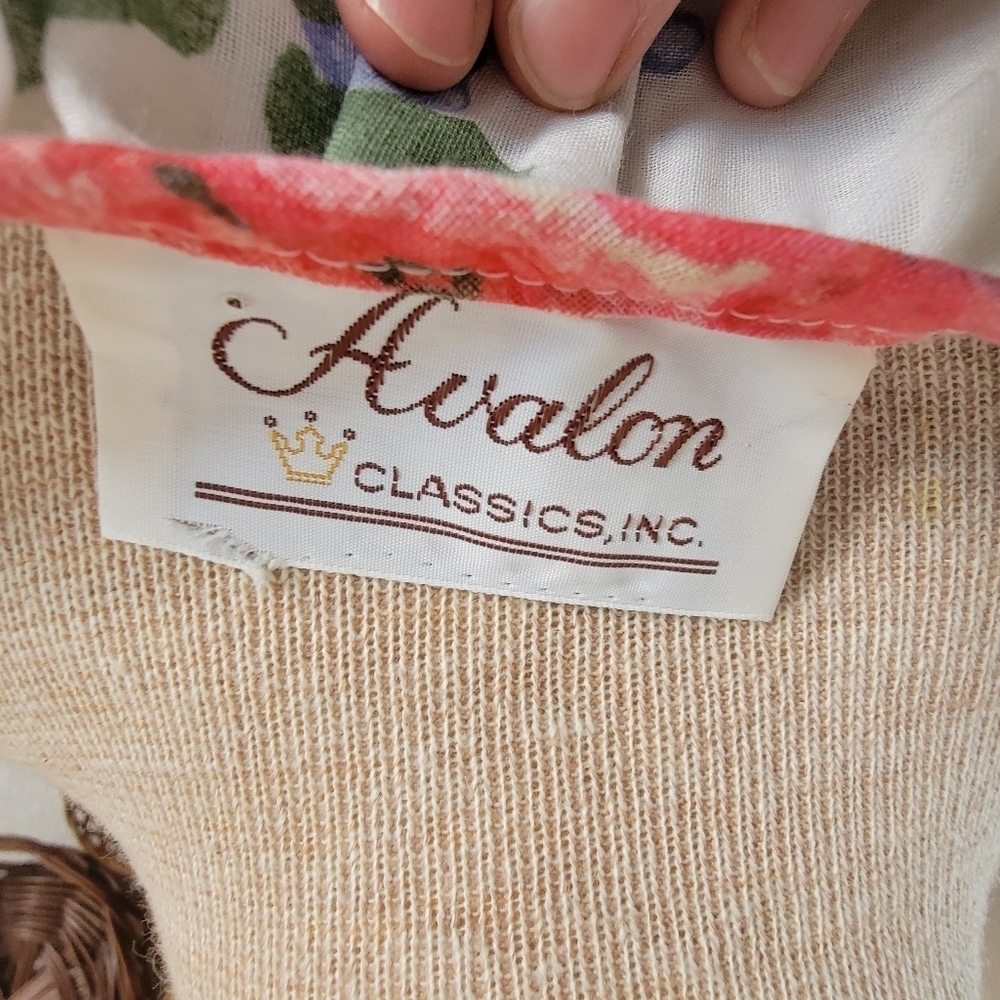 Avalon Classic Vintage Floral Long Sleeve Maxi Dress - Picture 13 of 16